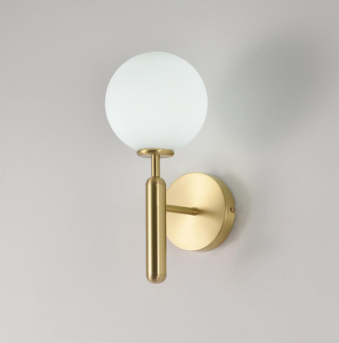 Kynlo wandlamp met stekker, glazen bol Nordic