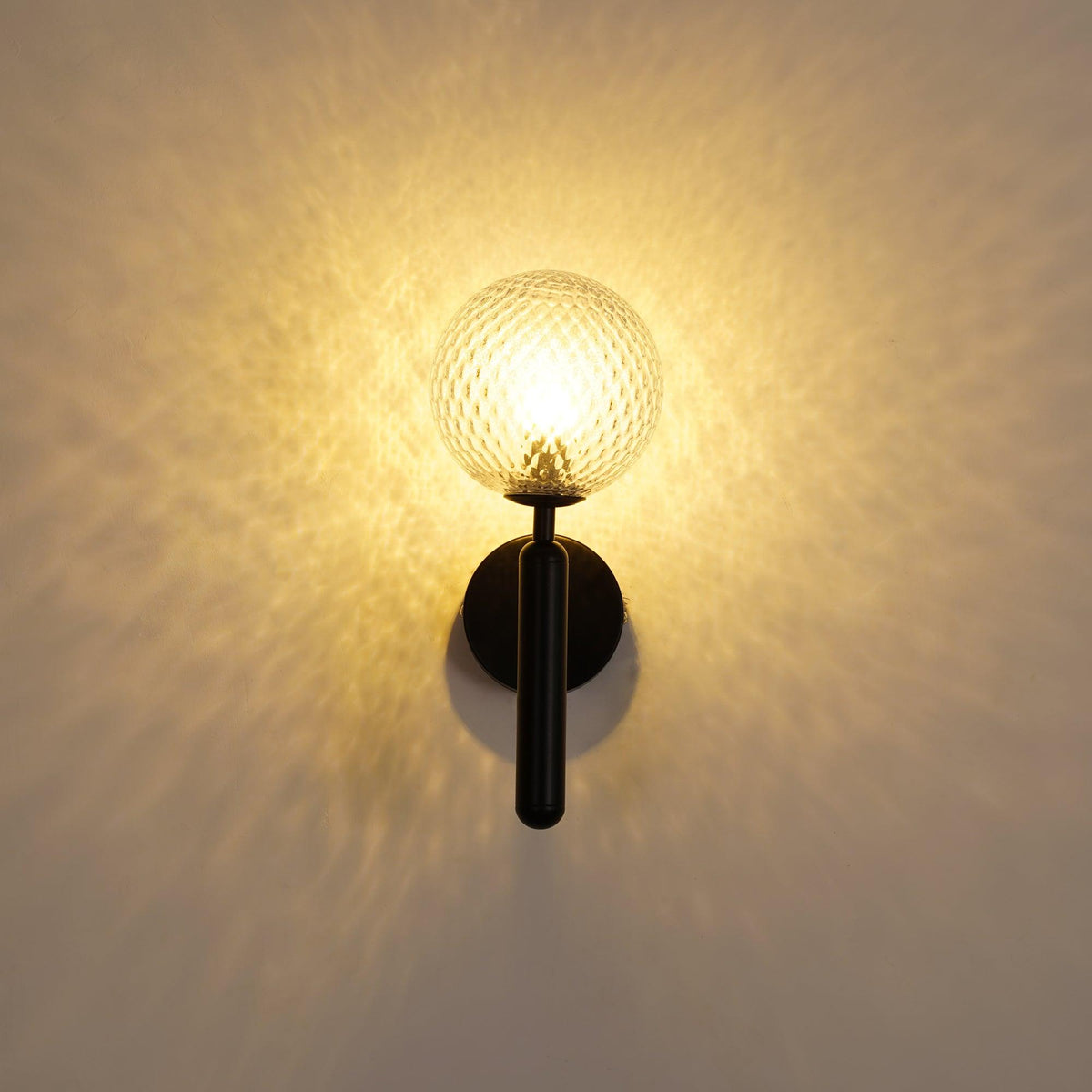 Kynlo wandlamp met stekker, glazen bol Nordic