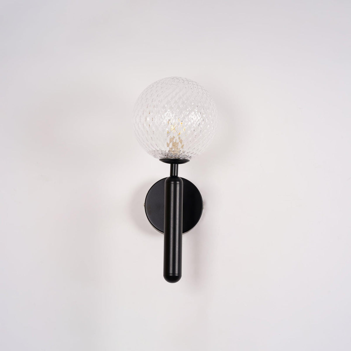 Kynlo wandlamp met stekker, glazen bol Nordic