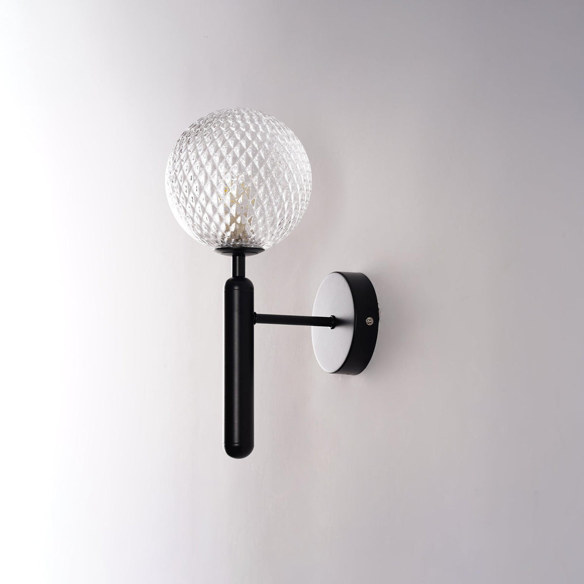 Kynlo wandlamp met stekker, glazen bol Nordic