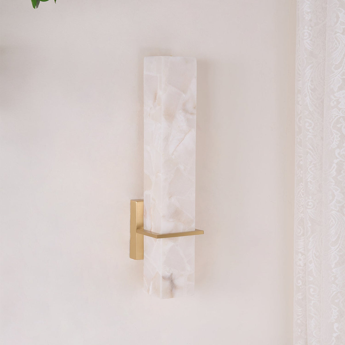 Eiriaya wandlamp wit albast messing modern kubus
