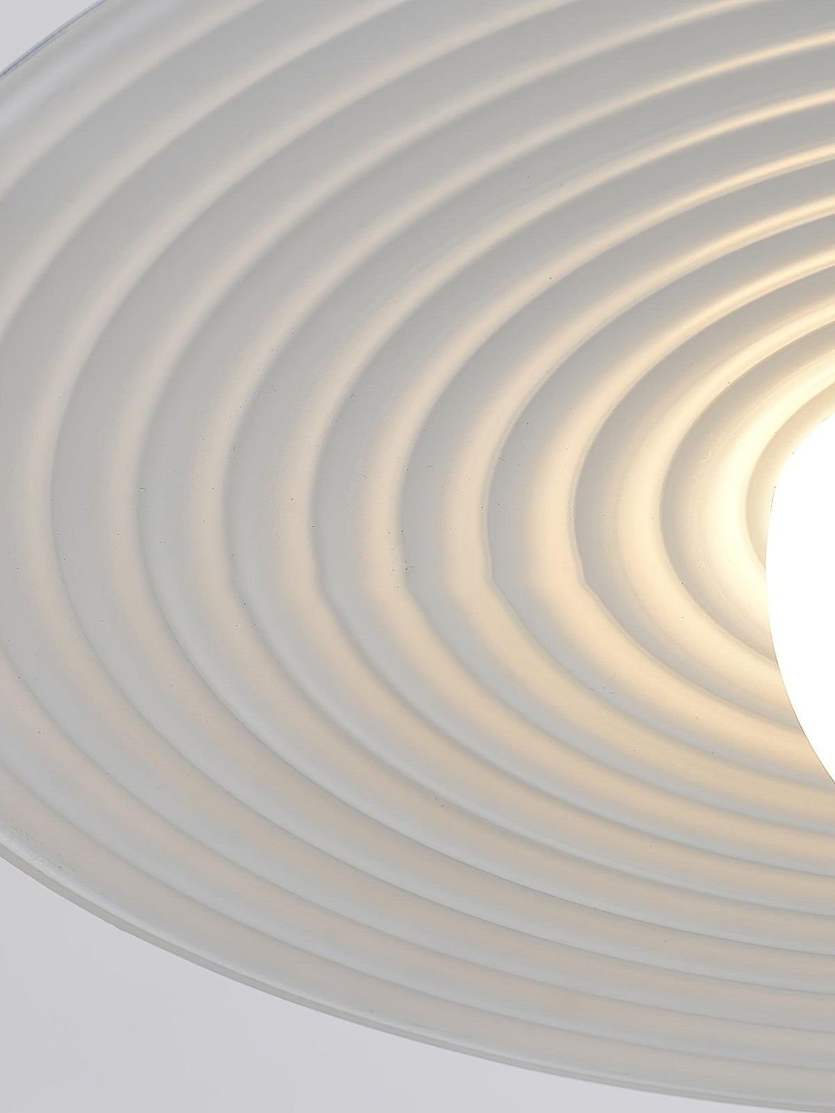 Viraalise hanglamp PE LED plaat wit en zwart