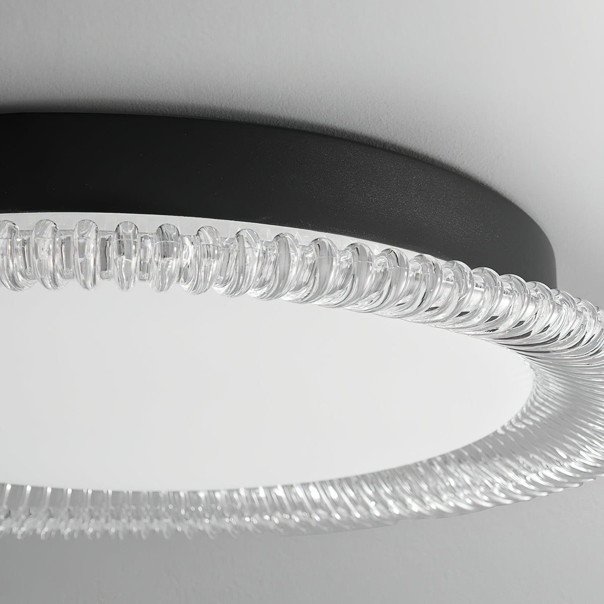 Crystaline Minimalistische plafondlamp van aluminium