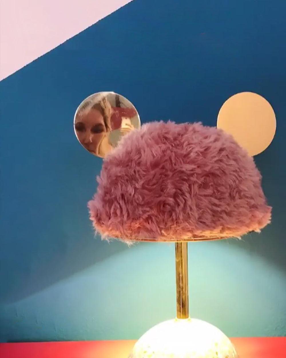 Terienise moderne tafellamp in roze