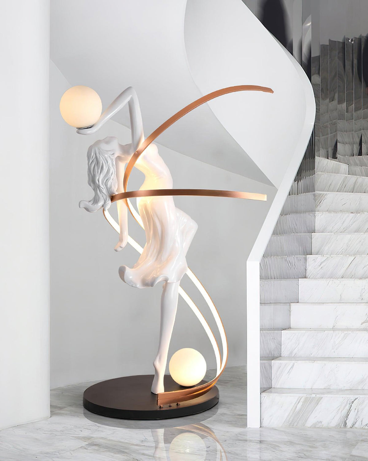 Mirorelia vloerlamp Goddess Statue elegant