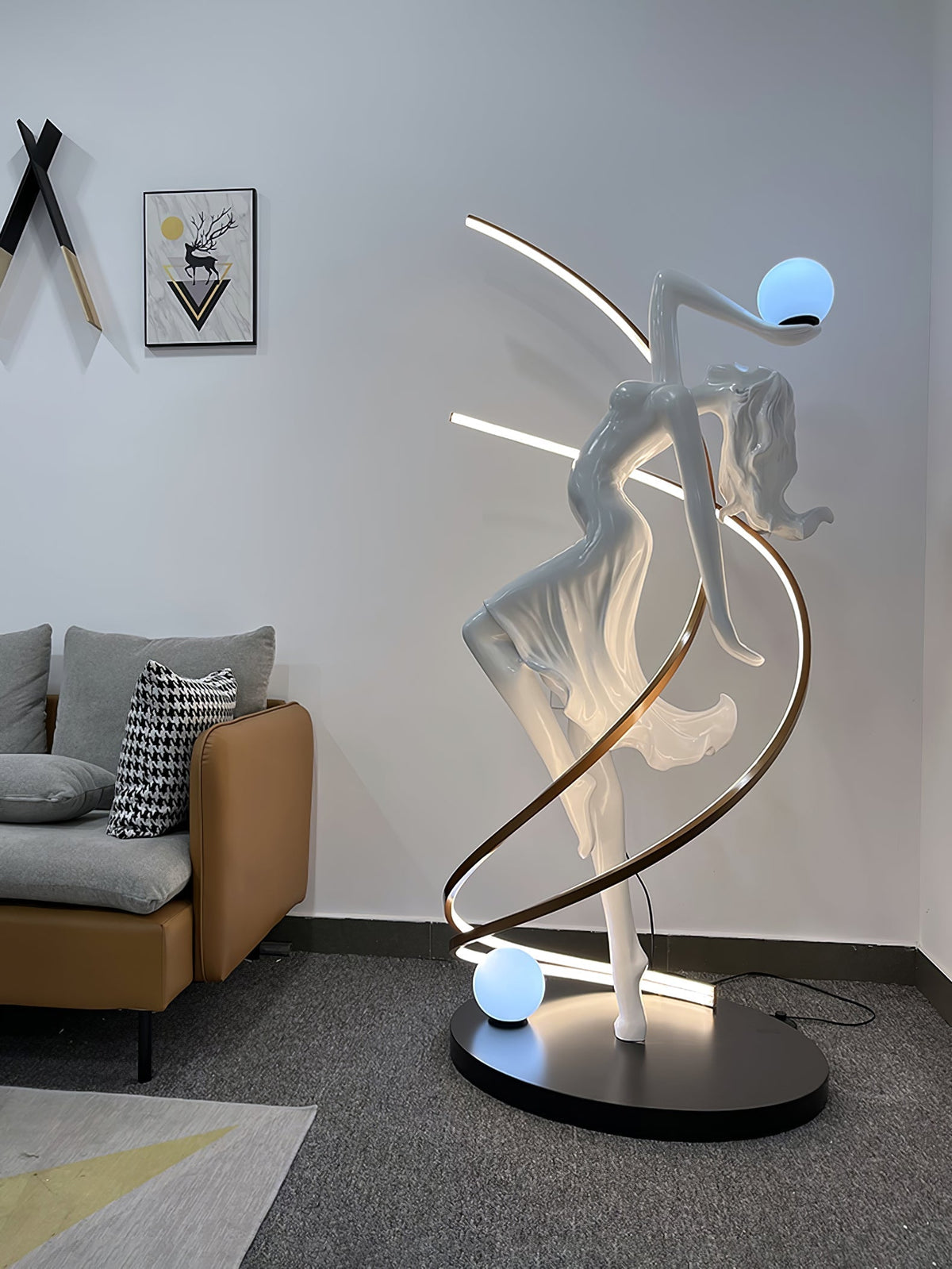 Mirorelia vloerlamp Goddess Statue elegant