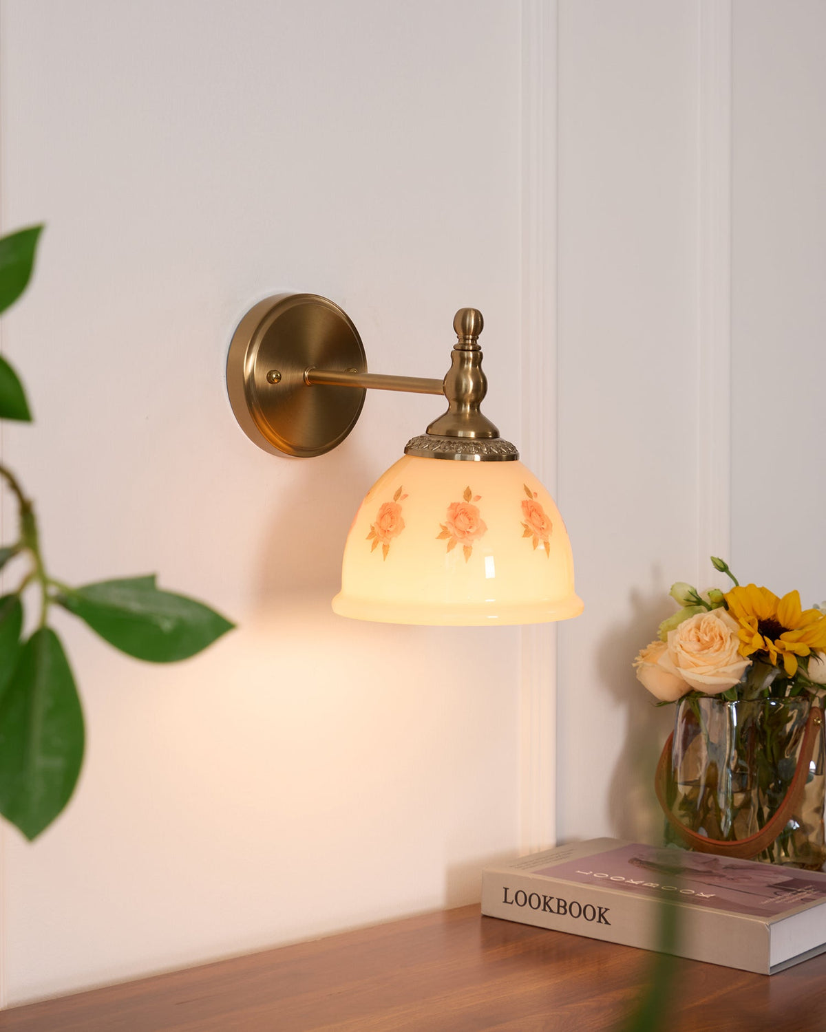 Mishya Bloemmotief wandlamp