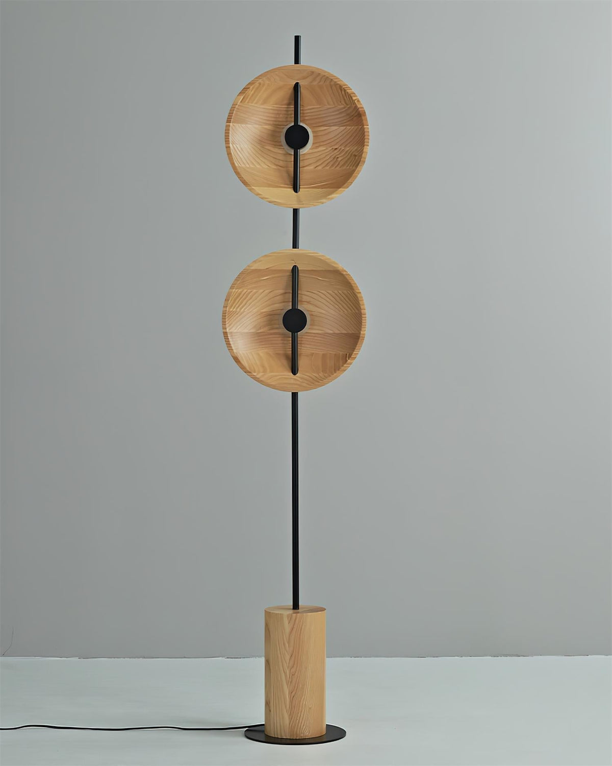 Viraaia vloerlamp