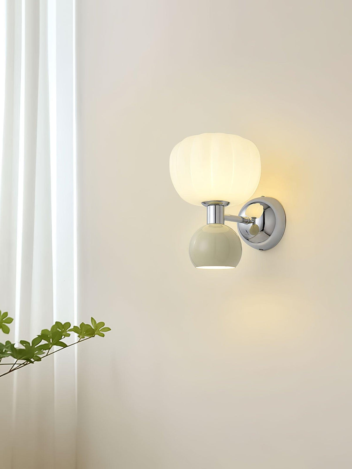 Jorvin Noordse kunstzinnige wandlamp van crèmekleurige kunststof