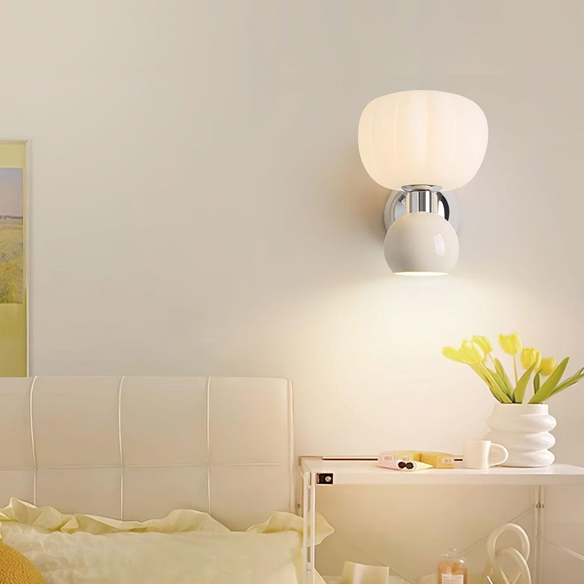 Jorvin Noordse kunstzinnige wandlamp van crèmekleurige kunststof