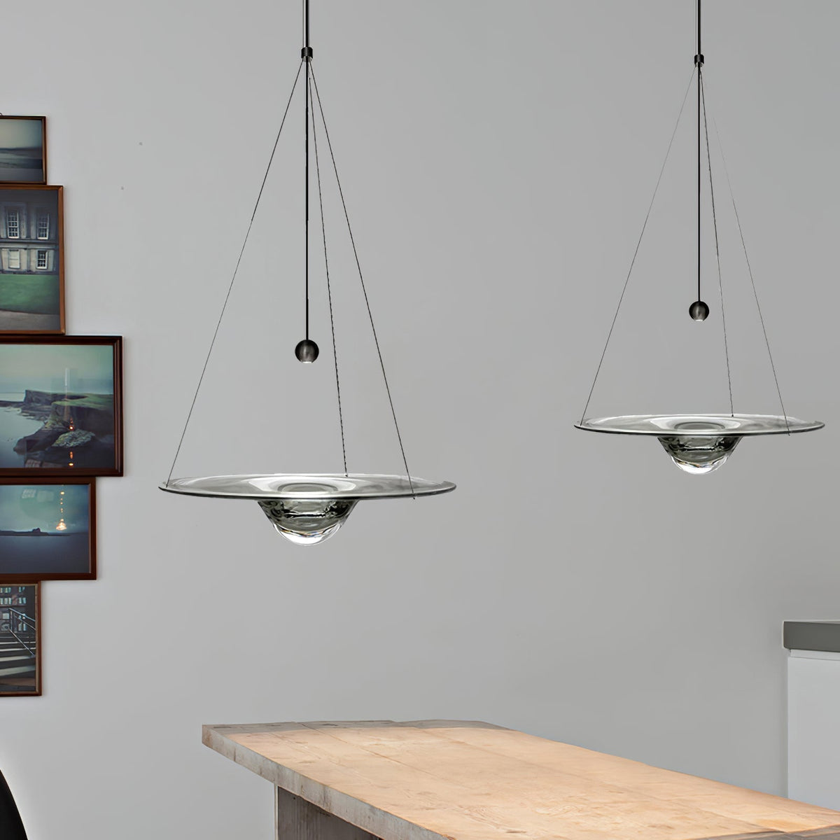 Aurivine hanglamp van messing met minimalistisch ontwerp