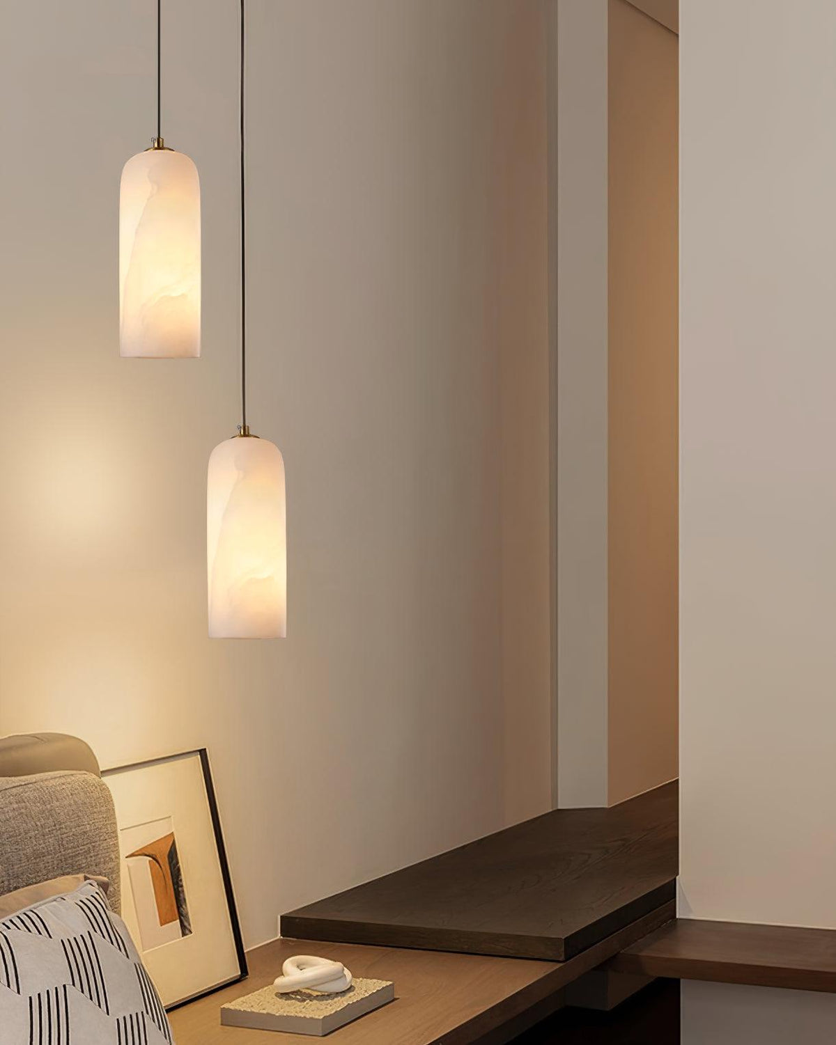 Nivenira cilindrische hanglamp van albast