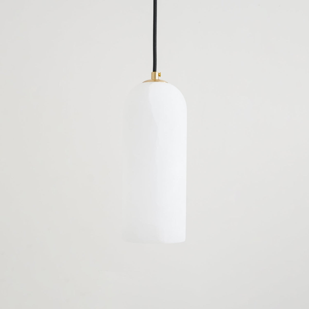 Nivenira cilindrische hanglamp van albast