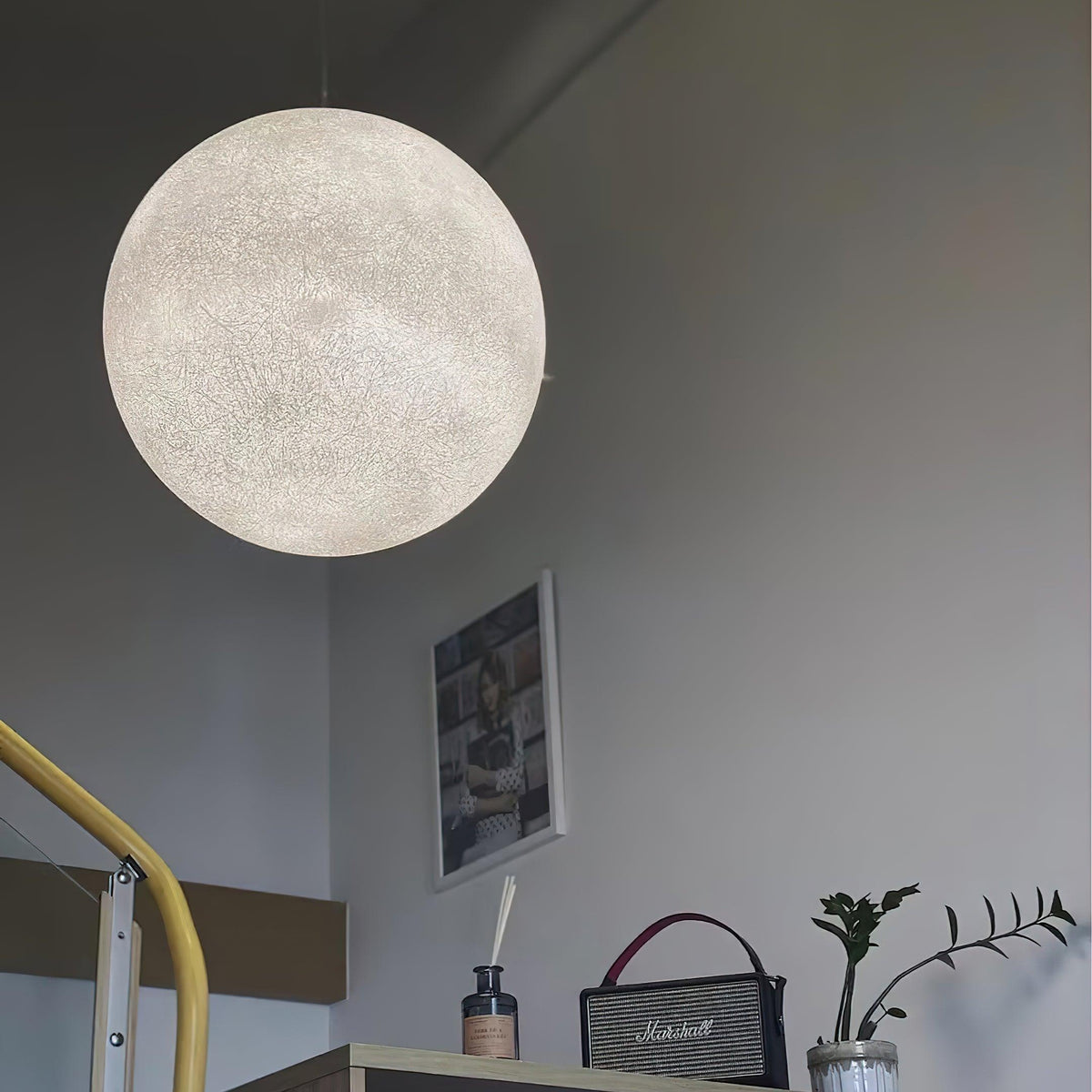 Miralaine hanglamp maansvormig voor woonkamer