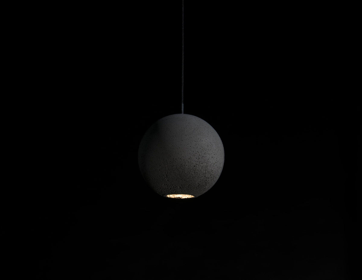 Umi hanglamp van beton met bolvormige maan Minimalistisch