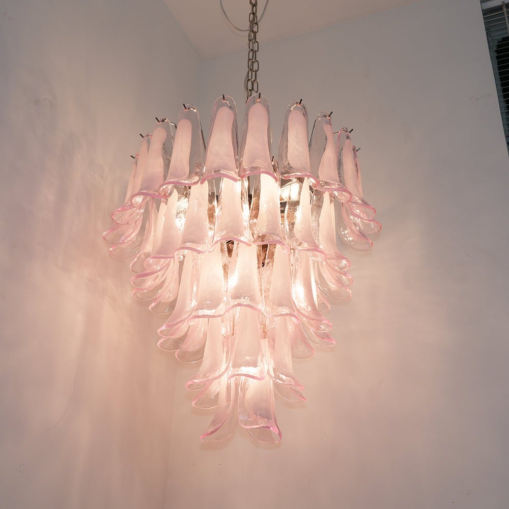 Velorira kroonluchter met roze Murano-glas bloemblaadjes cascade