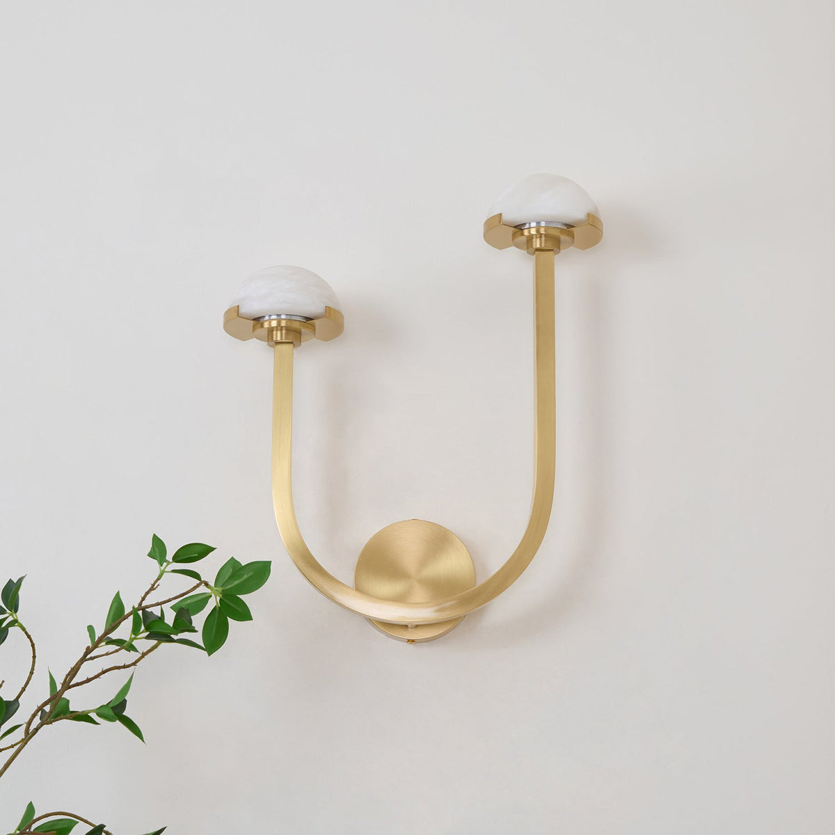 Vitalira dubbele albasten wandlamp met goudkleurige afwerking