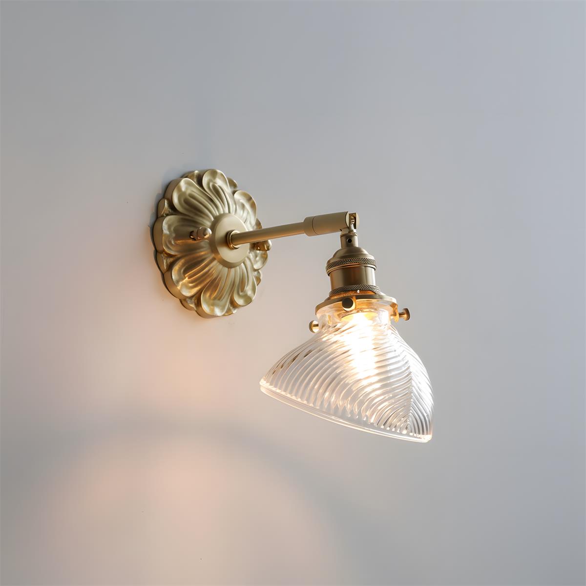 Minerva wandlamp