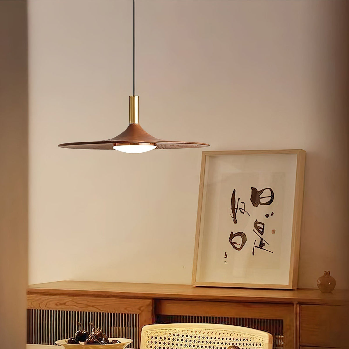 Kaelin hanglamp hoedvorm hout midcentury