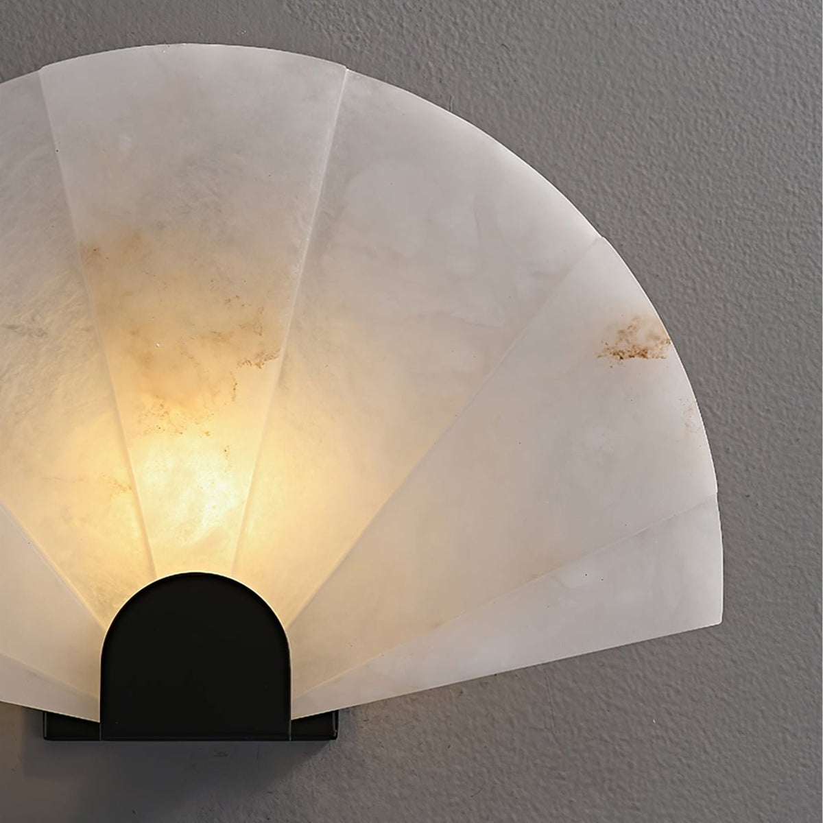 Nivelella minimalistisch wandlamp van albast