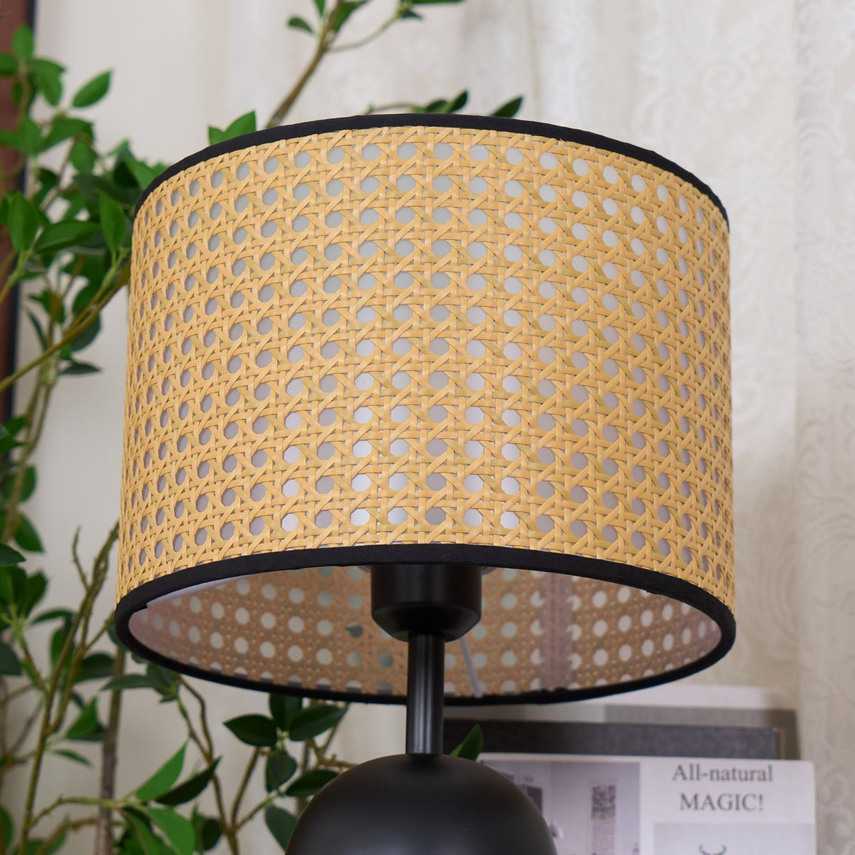 Ravarielle moderne tafellamp van bamboe