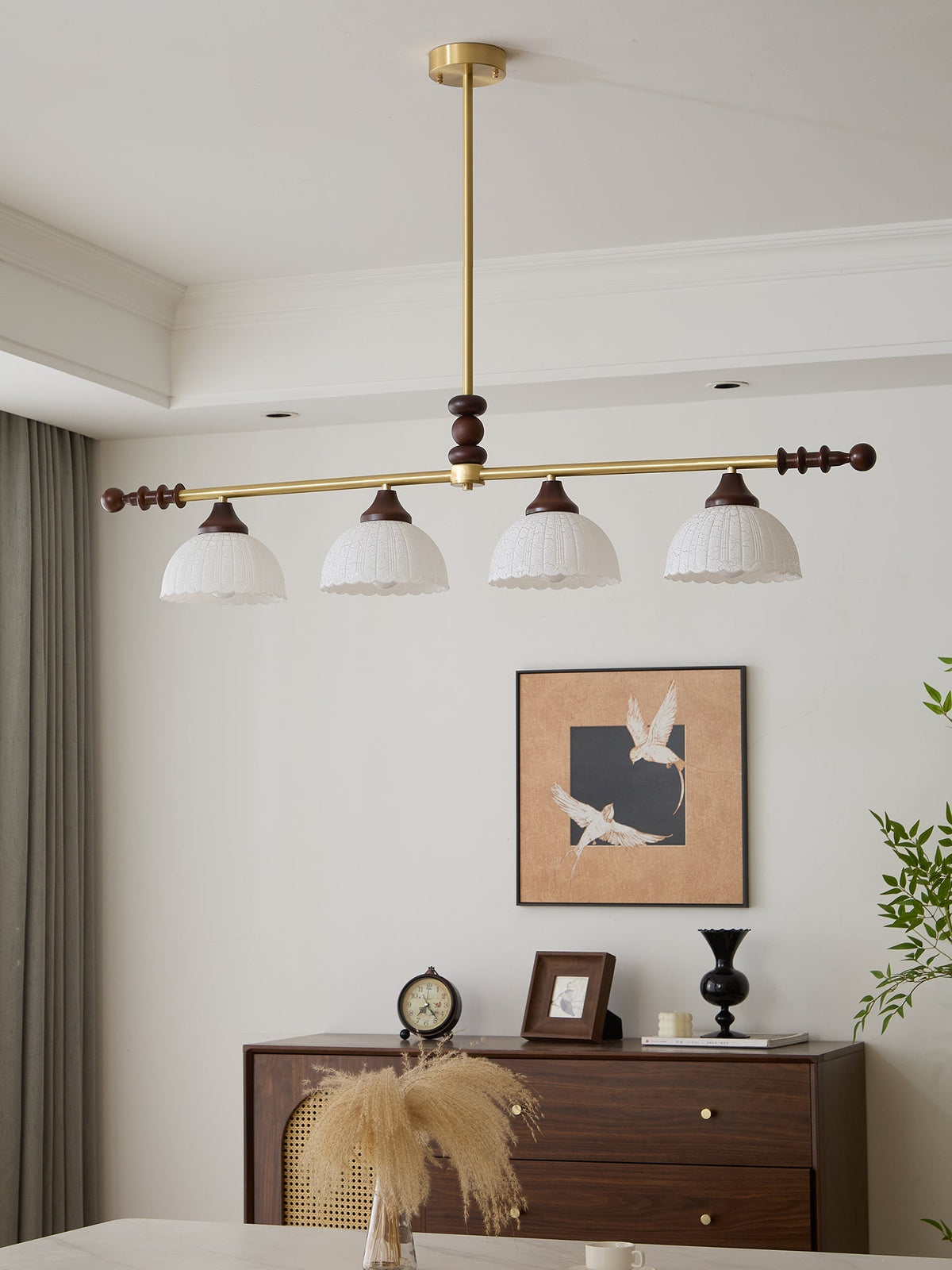 Codoriel Traditionele hanglamp van hout en glas voor eiland