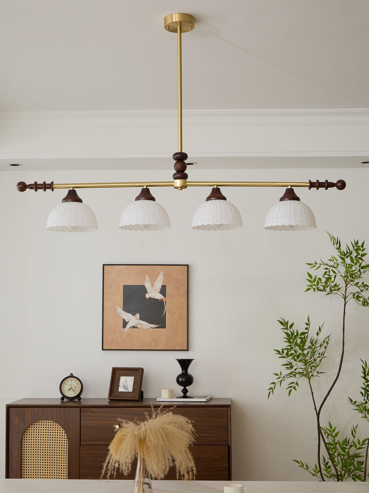 Codoriel Traditionele hanglamp van hout en glas voor eiland