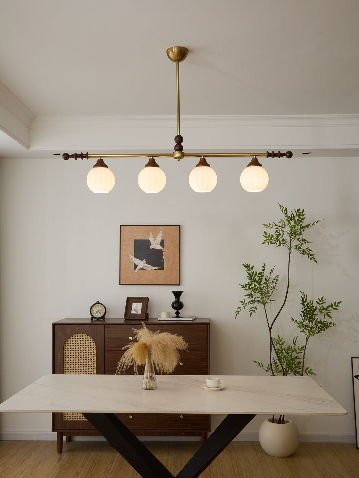 Codoriel Traditionele hanglamp van hout en glas voor eiland