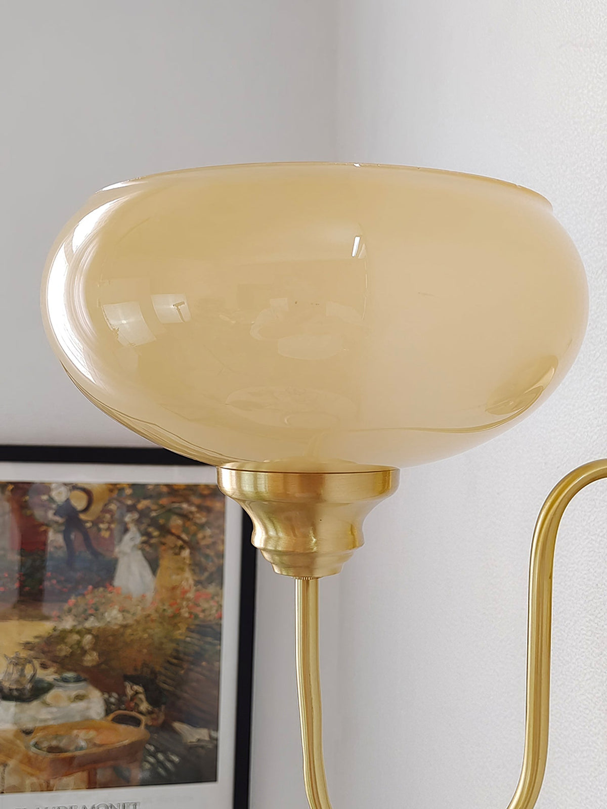 Ophaan wandlamp