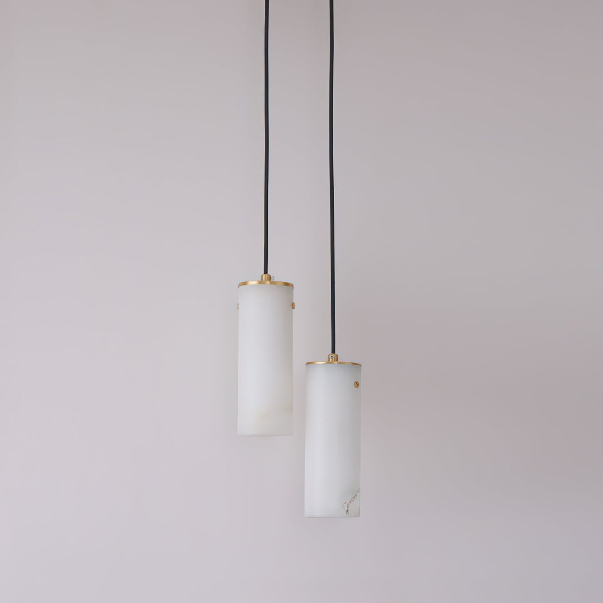 Lyvina verticale hanglamp van albast