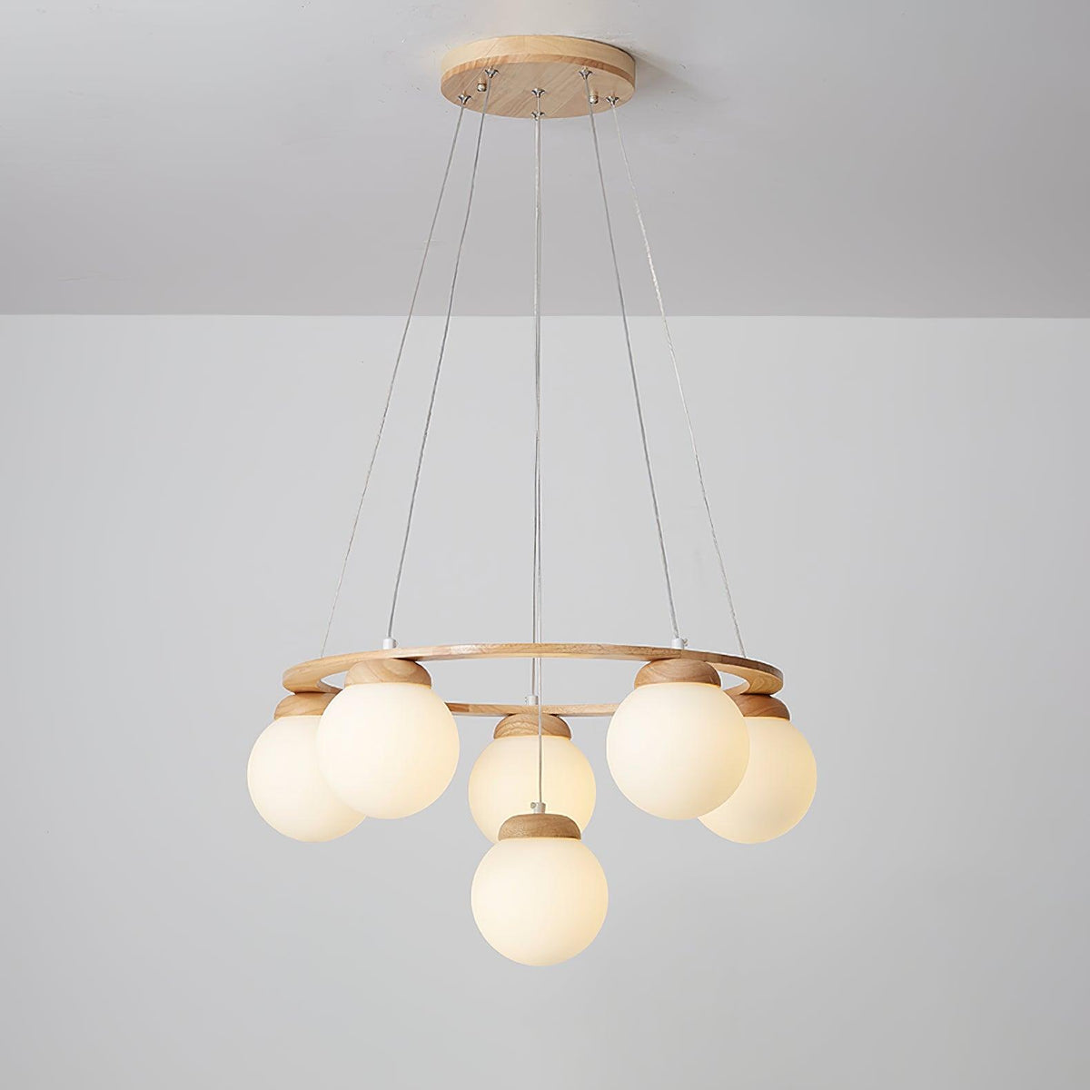 Aelion Kroonluchter van glas Houten Ring Opalglas bollen