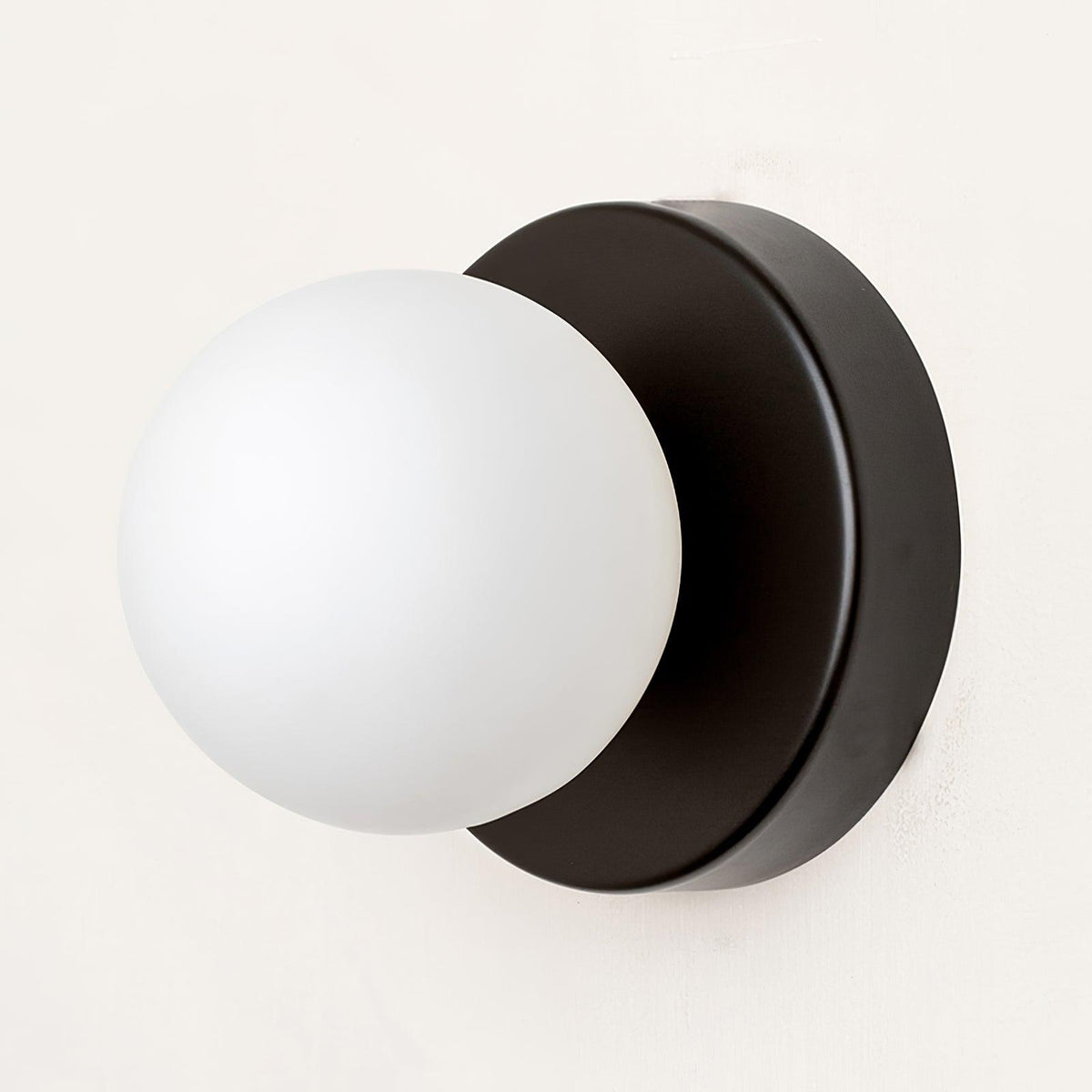 Celarella Moderne minimalistische wandlamp van glas