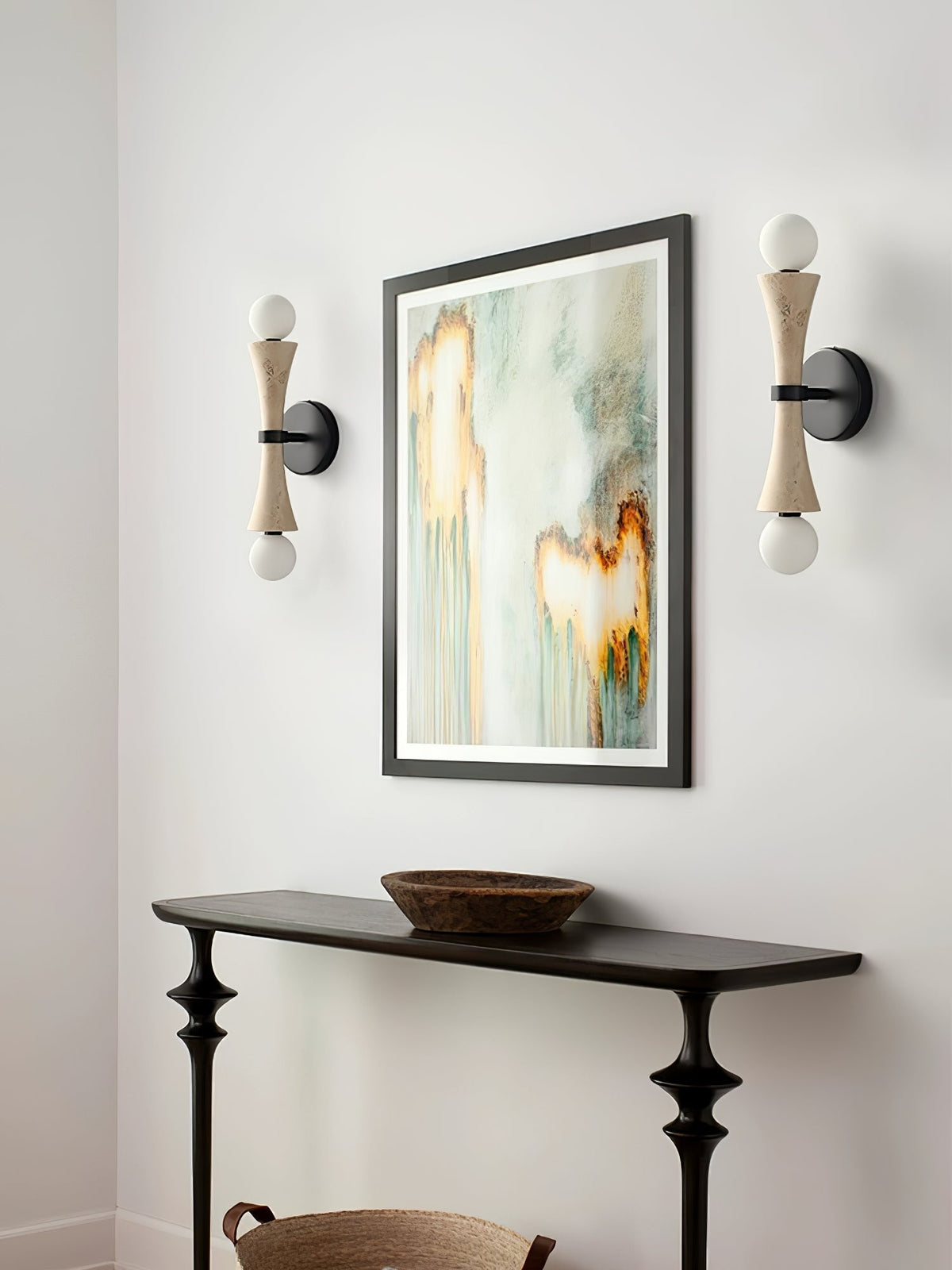 Oloriel sculpturale wandlamp van geel travertin