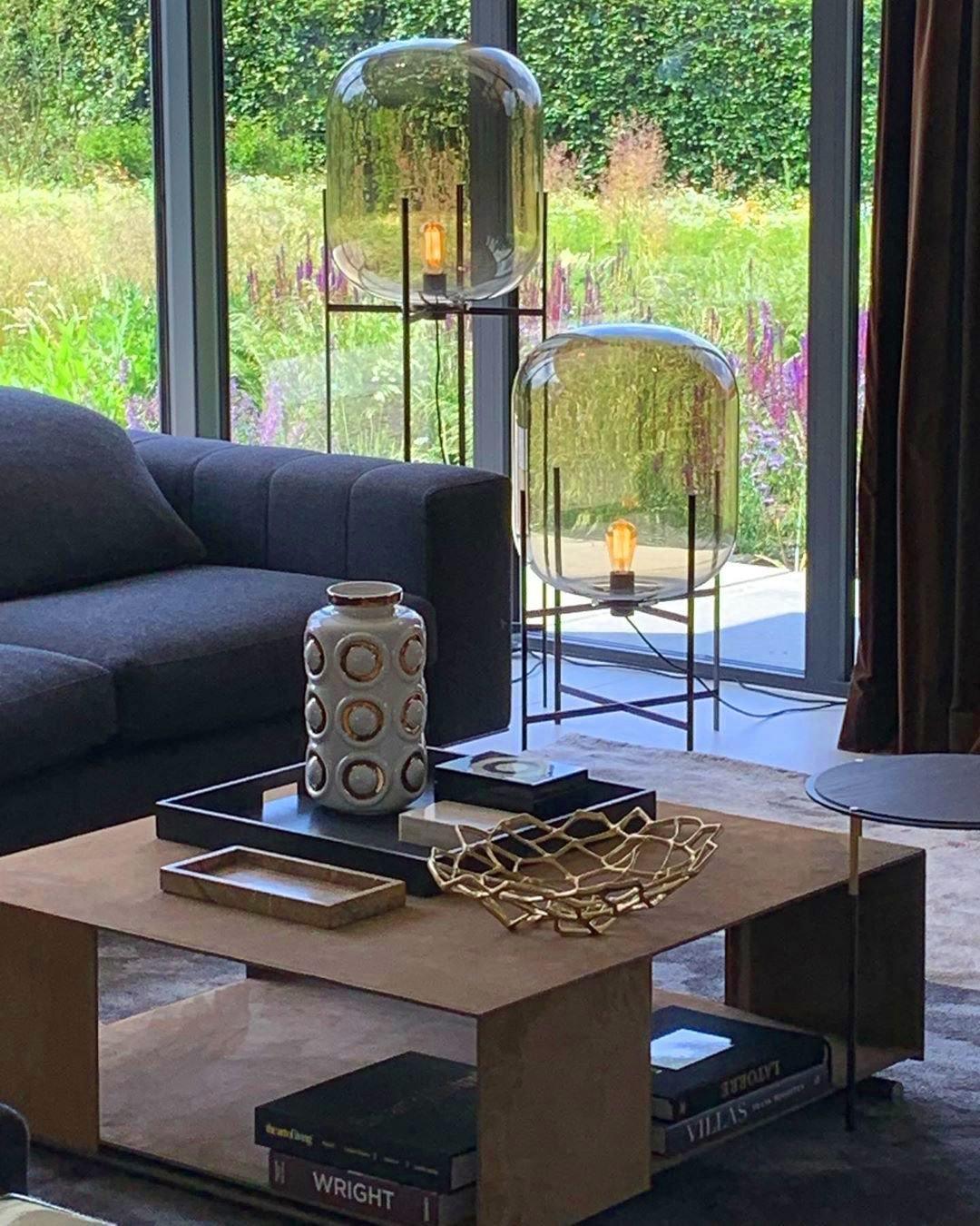Liorivelia industriële vloerlamp van glas