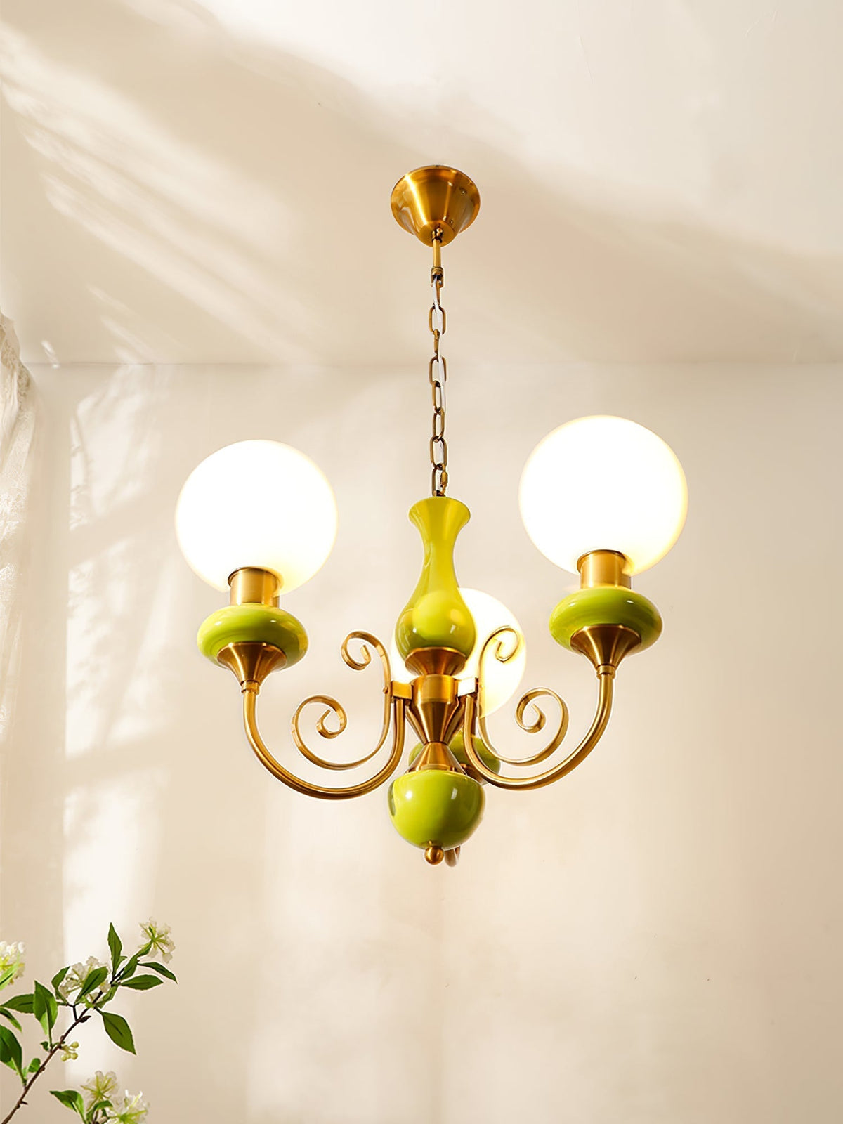 Evsolia kroonluchter van groen onyx glas