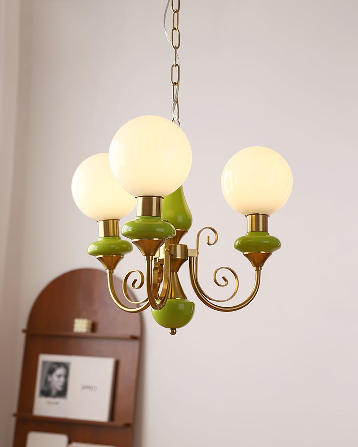 Evsolia kroonluchter van groen onyx glas