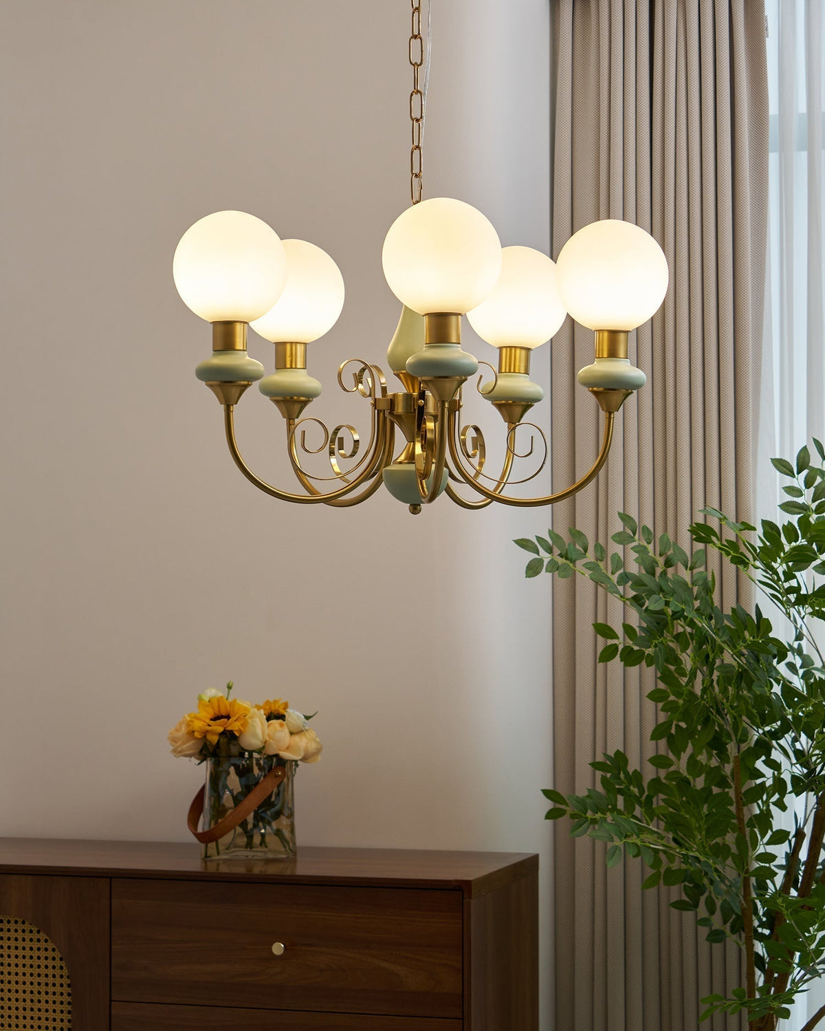 Evsolia kroonluchter van groen onyx glas