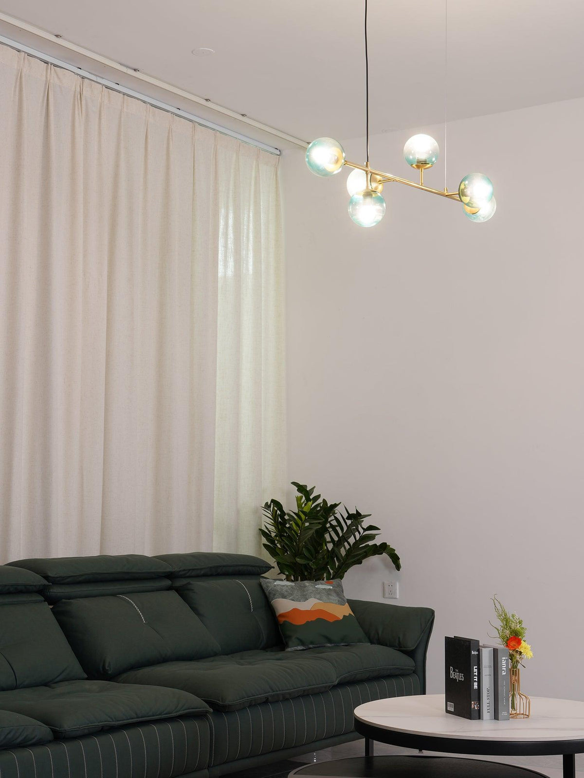 Yorvin hanglamp orb messing glas voor woonkamer