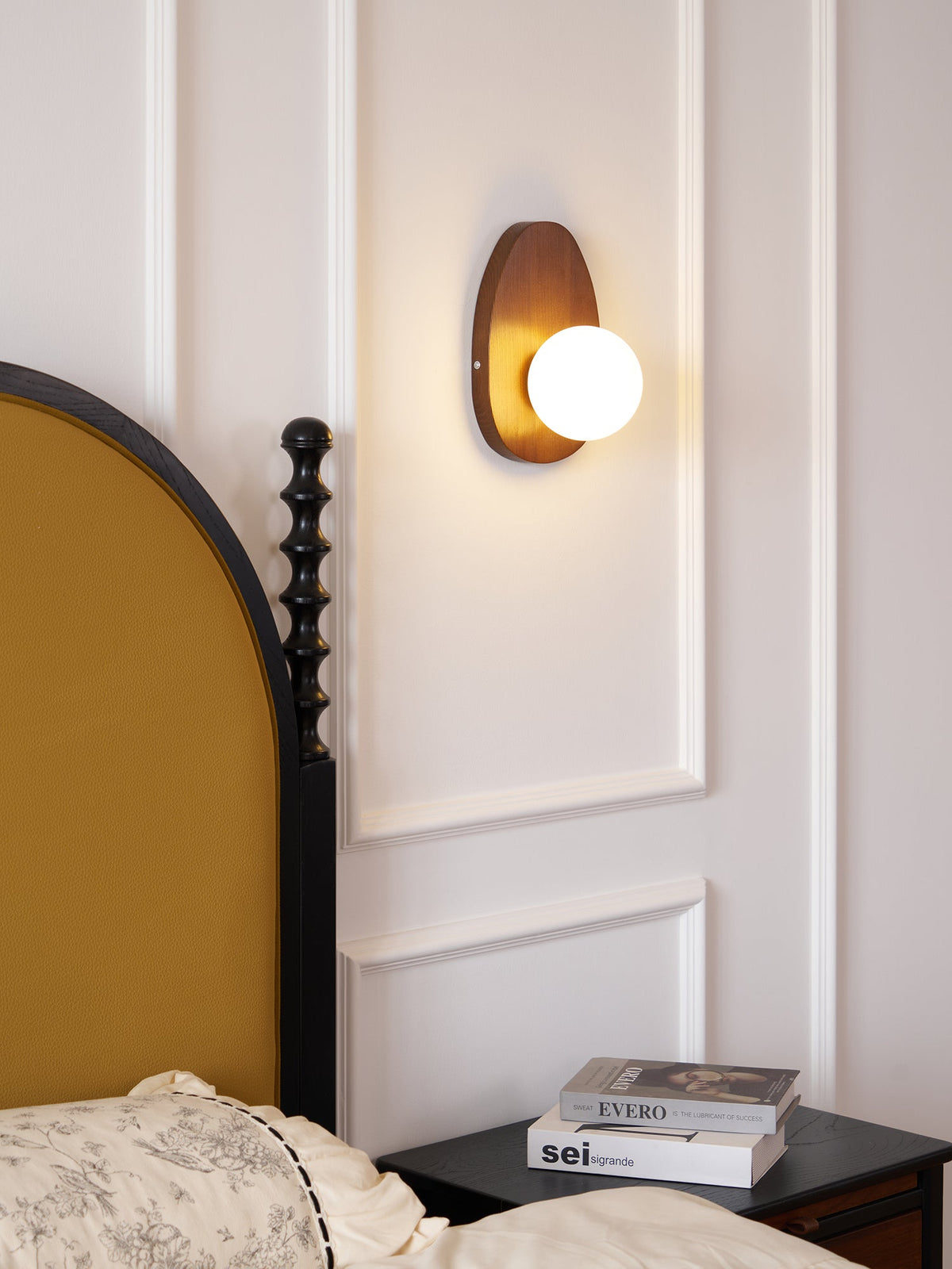Aldiniella Premium Noordse kunst walnoothout glas wandlamp