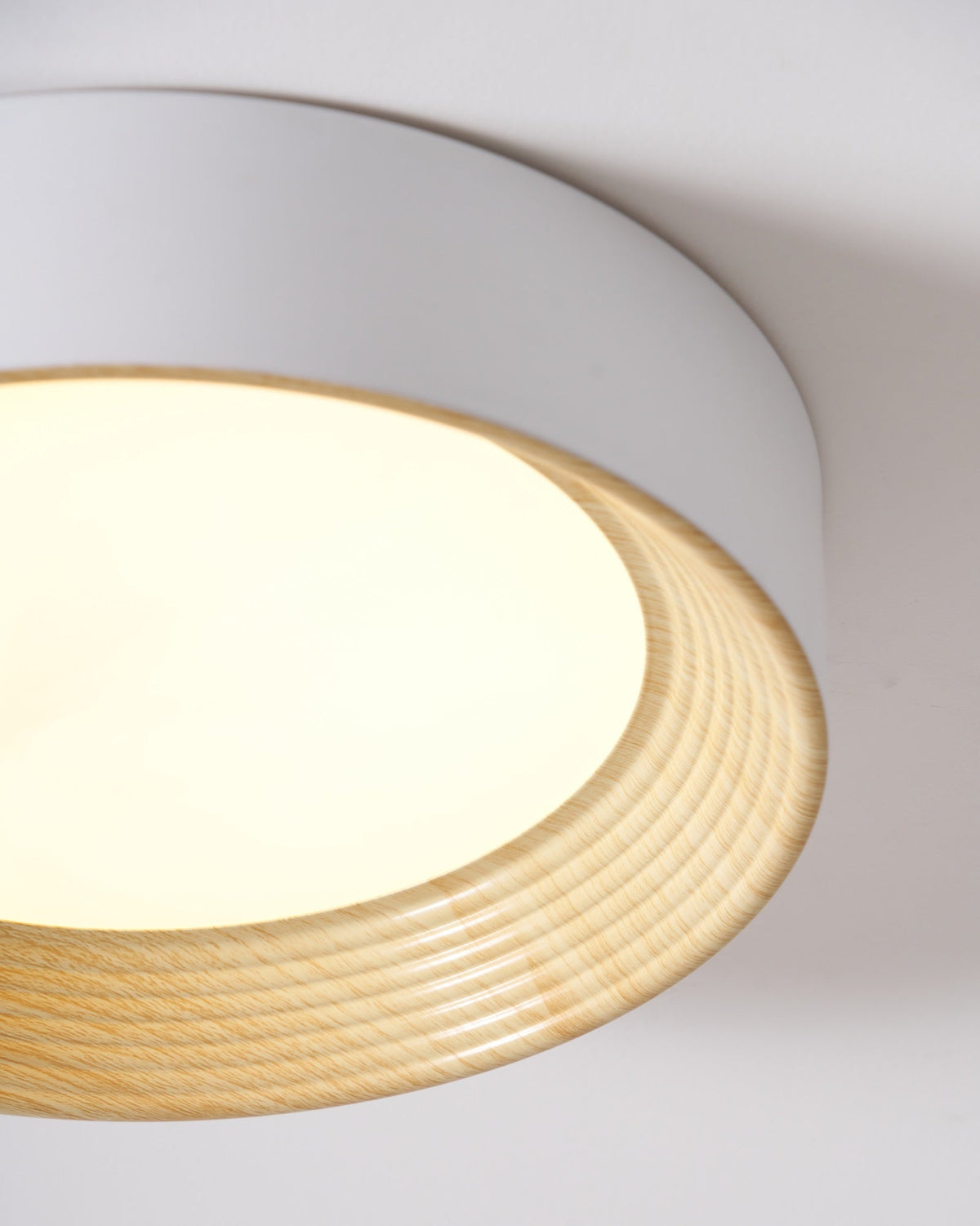 Elvirelle plafondlamp houten ring minimalistisch dimbaar