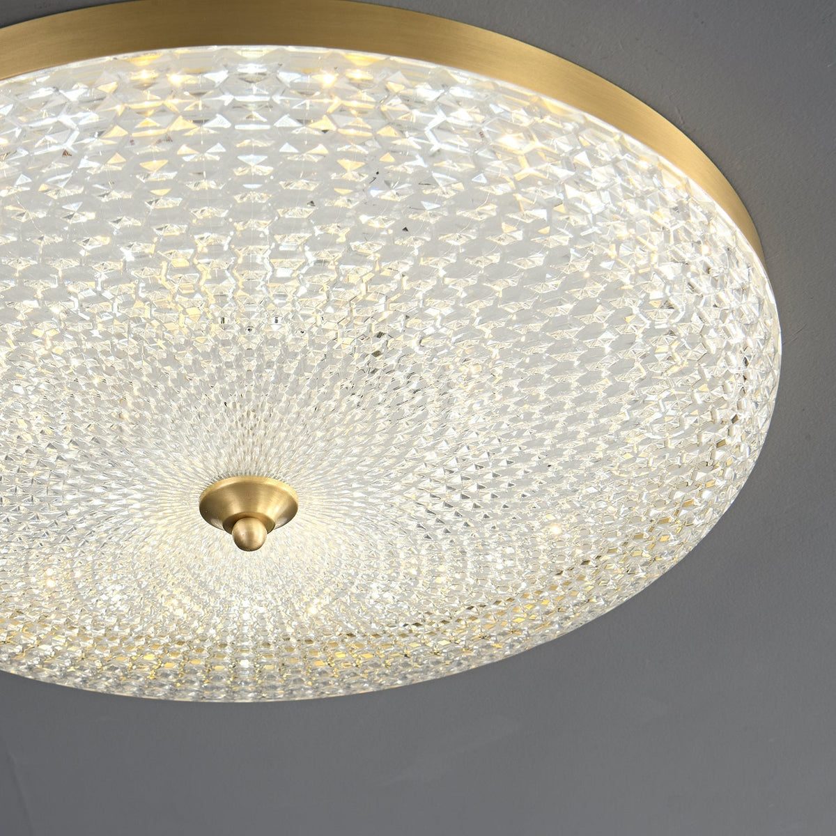 Orlena moderne minimalistische plafondlamp van messing en acryl