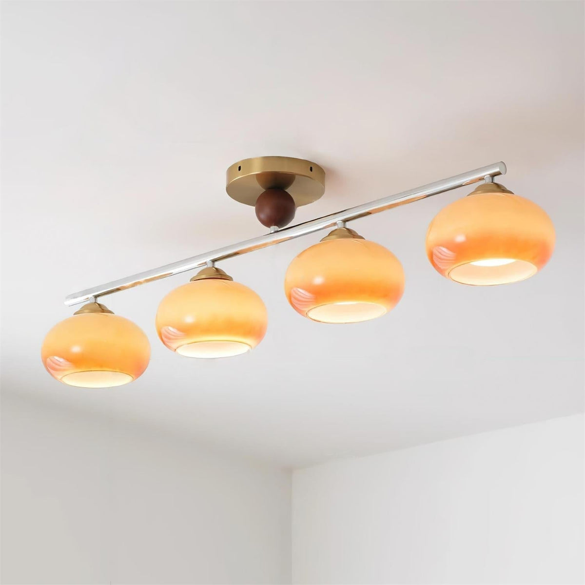 Aubrelle 4-hanglamp met amberkleurig glazen bolplafondarmatuur met bolvormige kap
