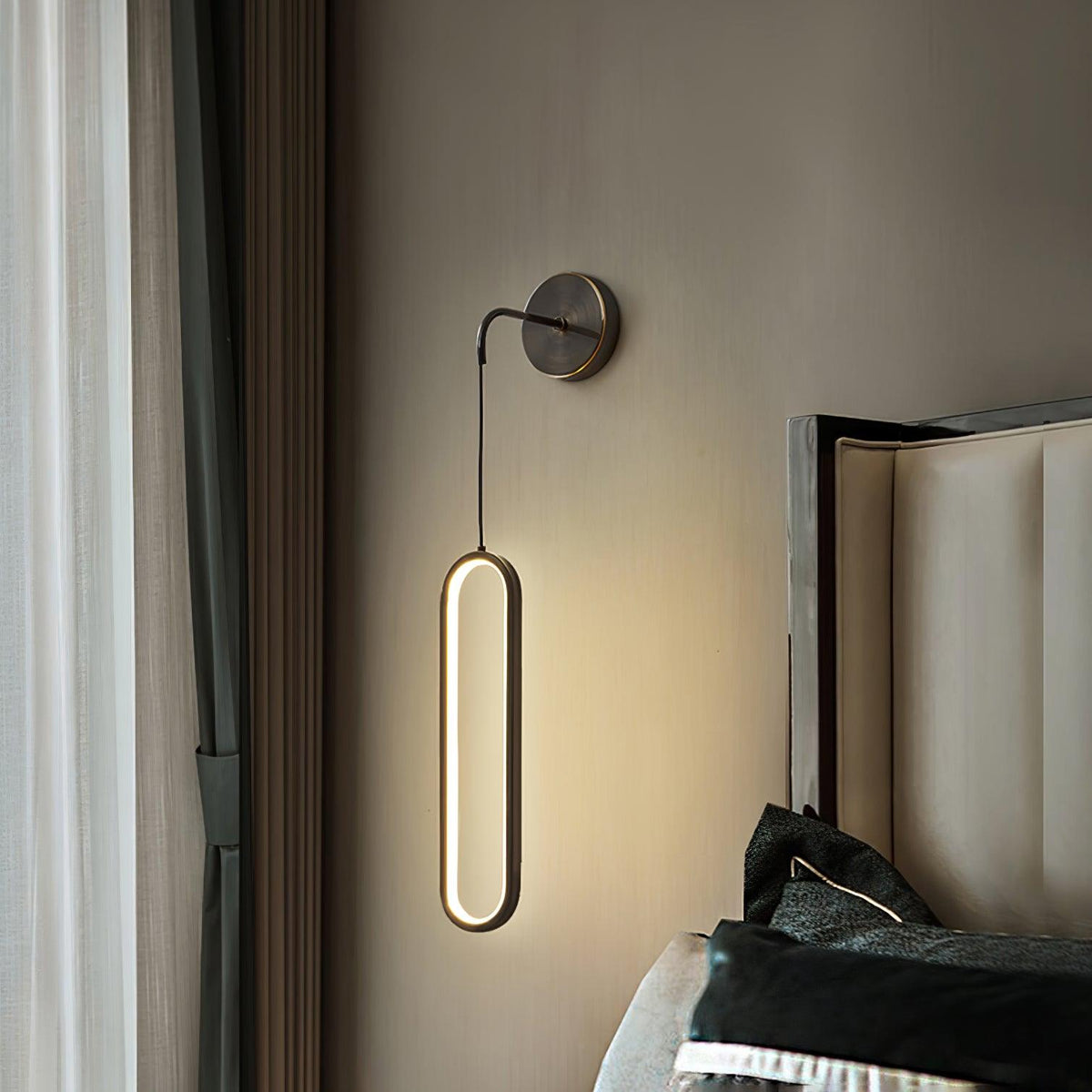 Solisenne Aven LED messing wandlamp