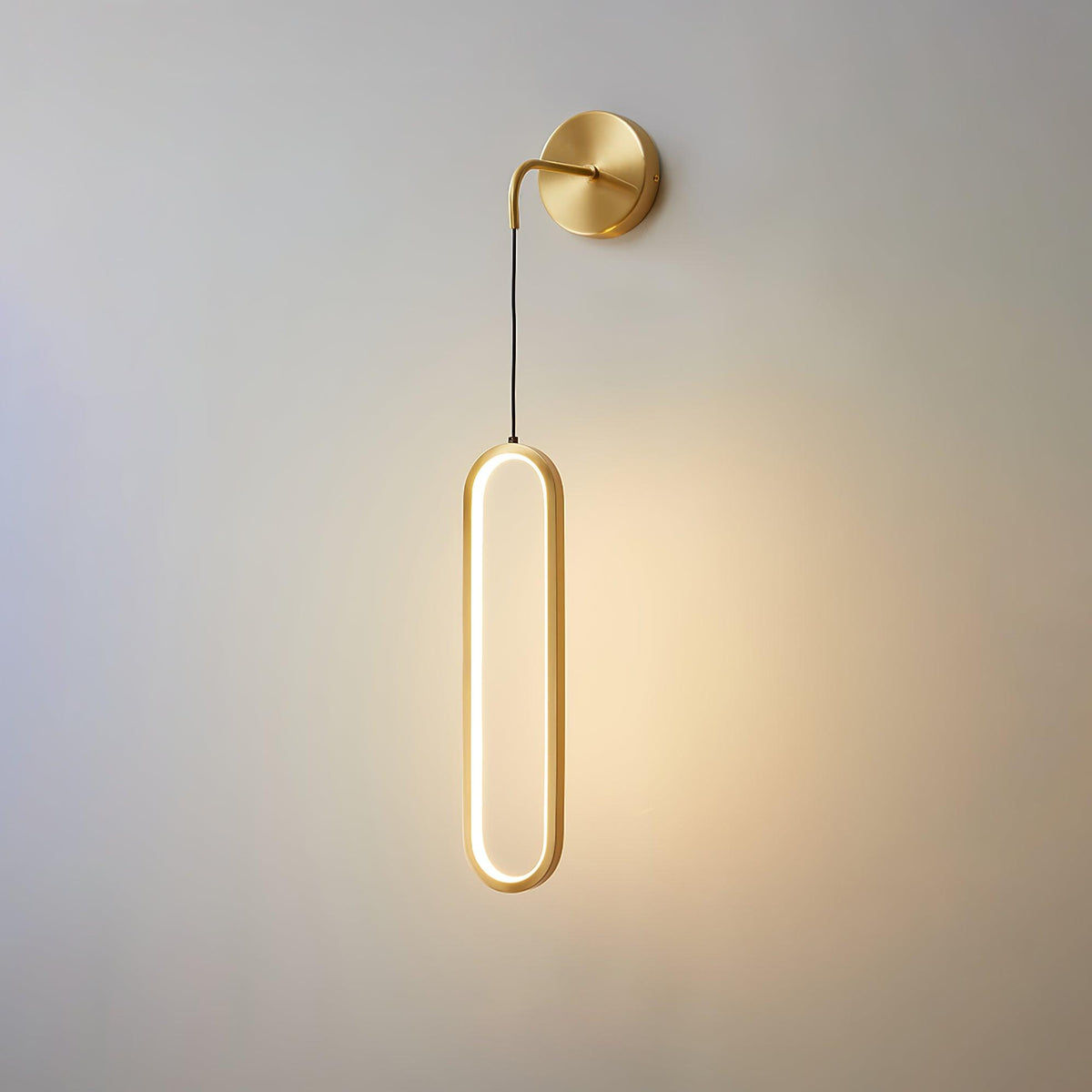 Solisenne Aven LED messing wandlamp