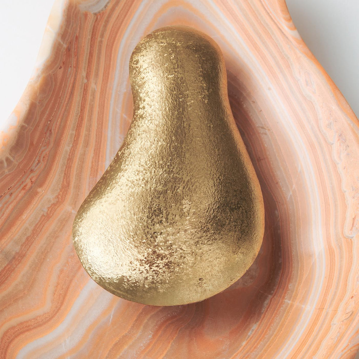 Viraiaria wandlamp met oranje onyx en afwerking