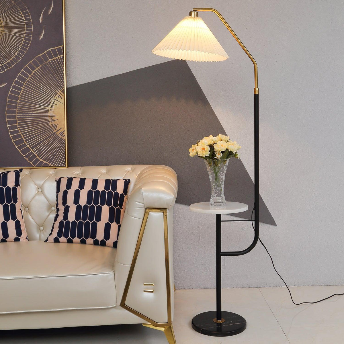 Nexc vloerlamp van marmer en hout