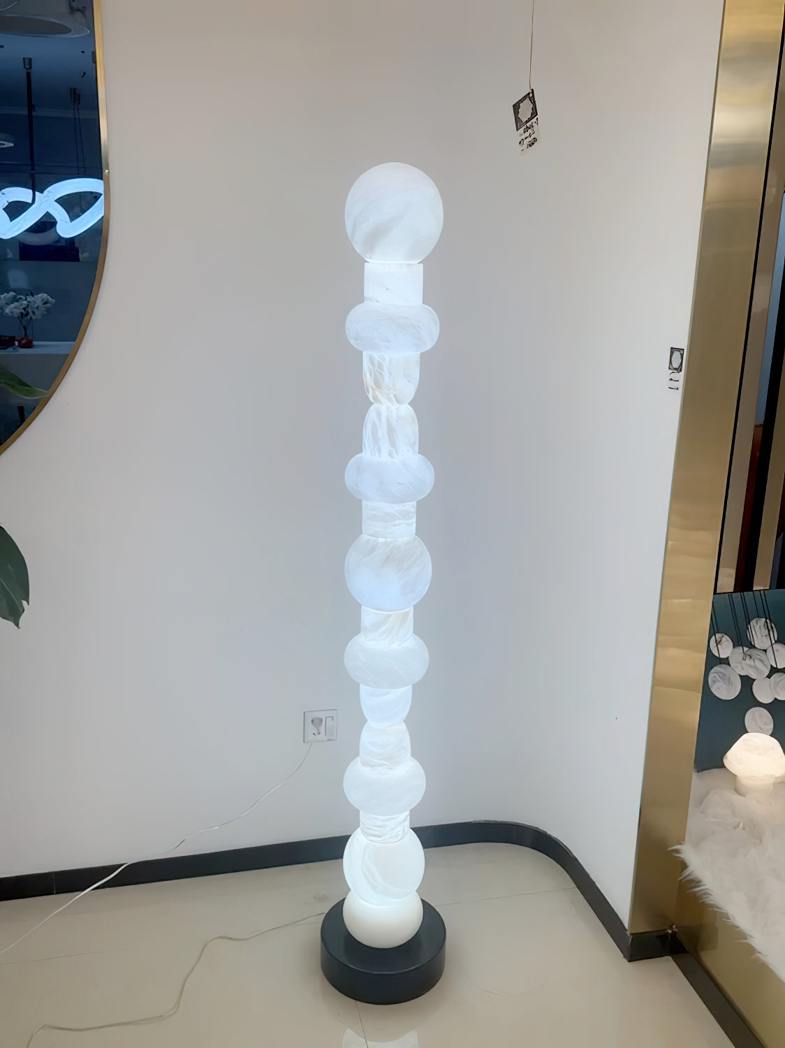 Spire Pagoda vloerlamp