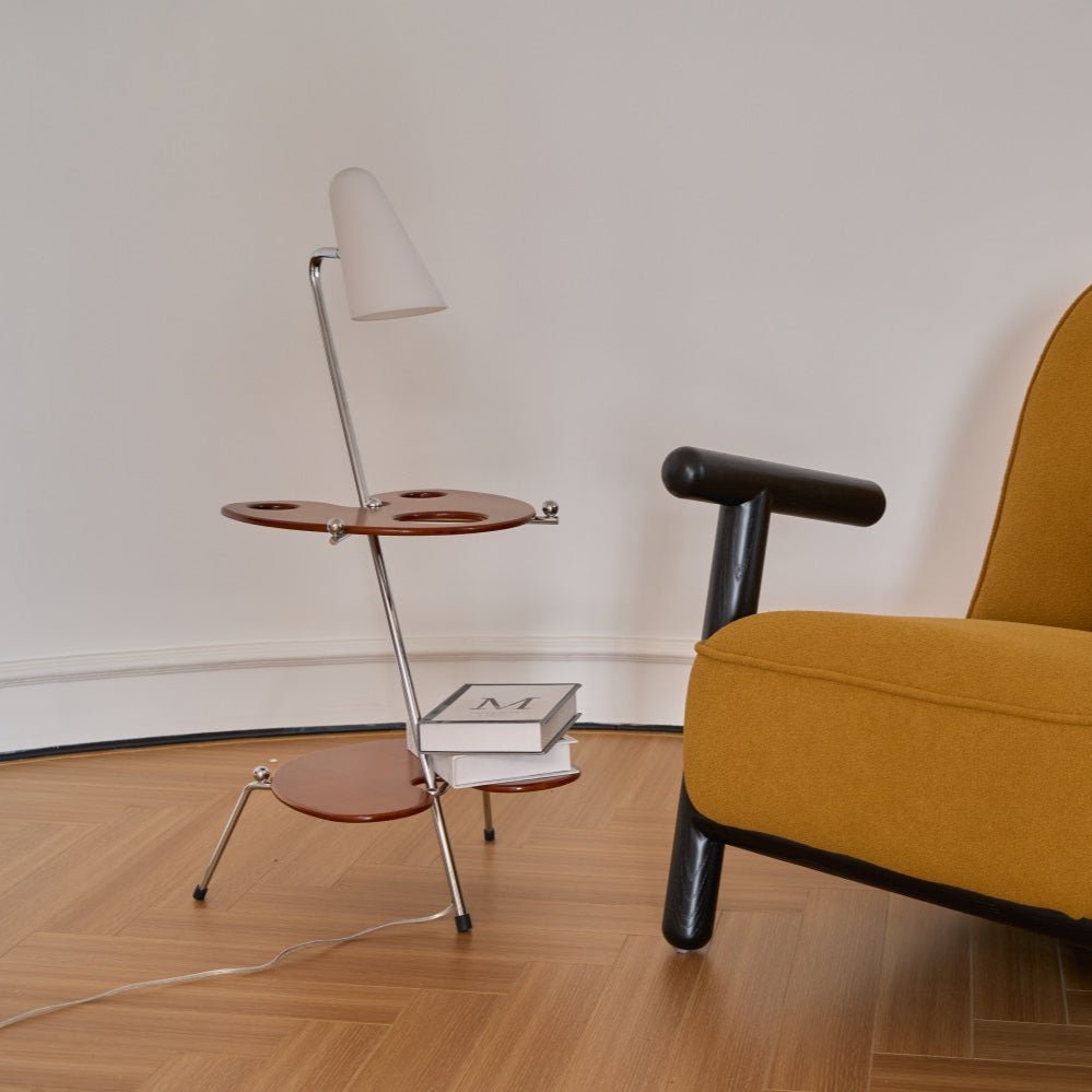 Vaughn Moderne vloerlamp van walnoothout en chrome