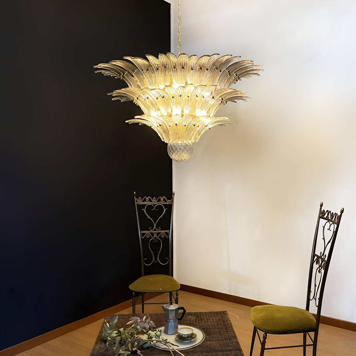 Eirivelle kroonluchter Murano-glas palmbladeren niveaus
