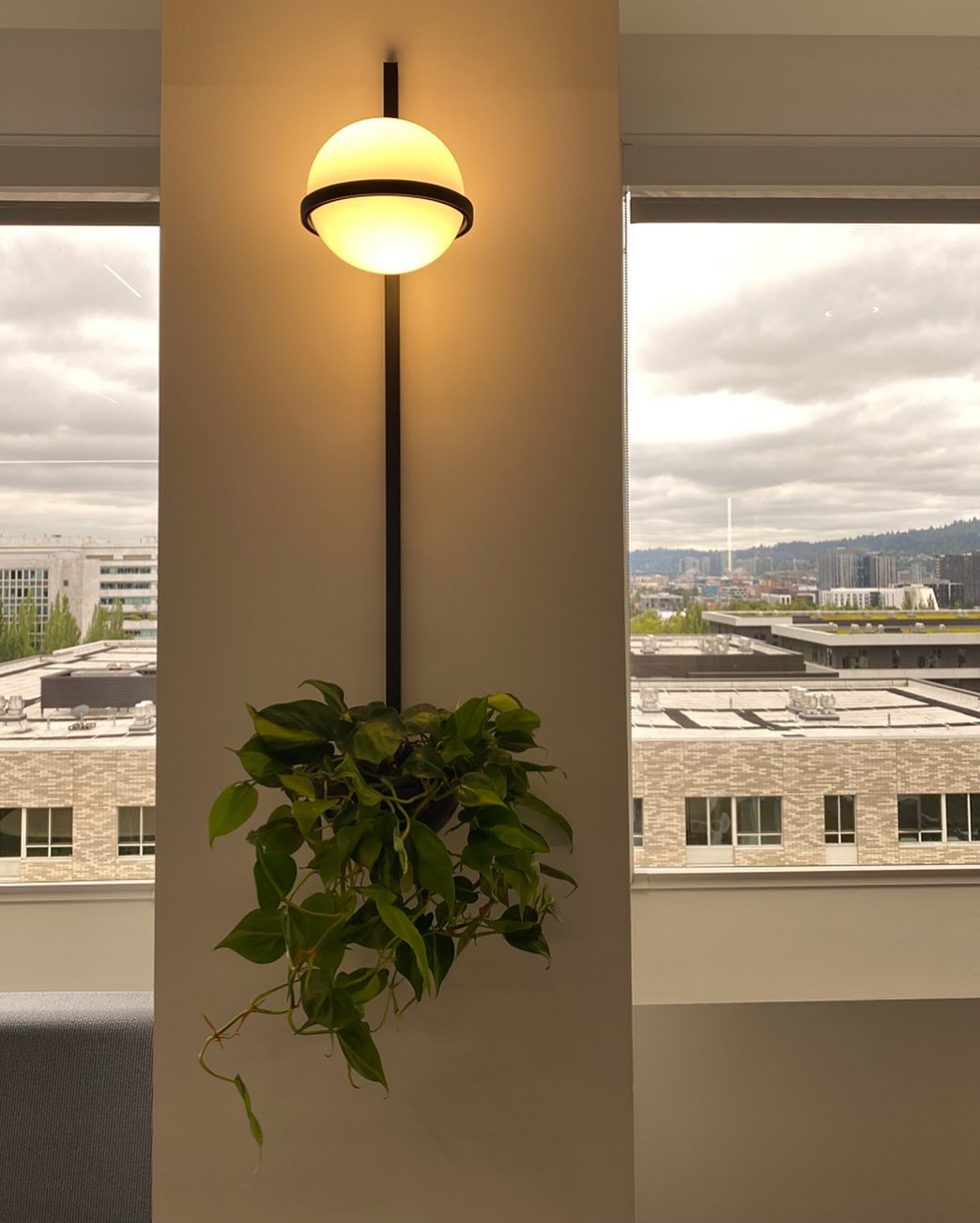 Olthaarae wandlamp van acryl